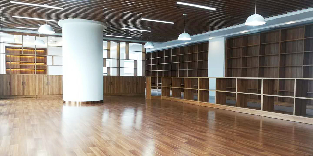 高新區人民法院廉政文化展廳博凱PVC復合地板鋪設案例